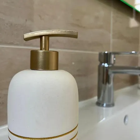 Estupendo Apartamento En Estacion-Centro, Wifi, Agua Por Osmosis Cartagena Buitenkant foto