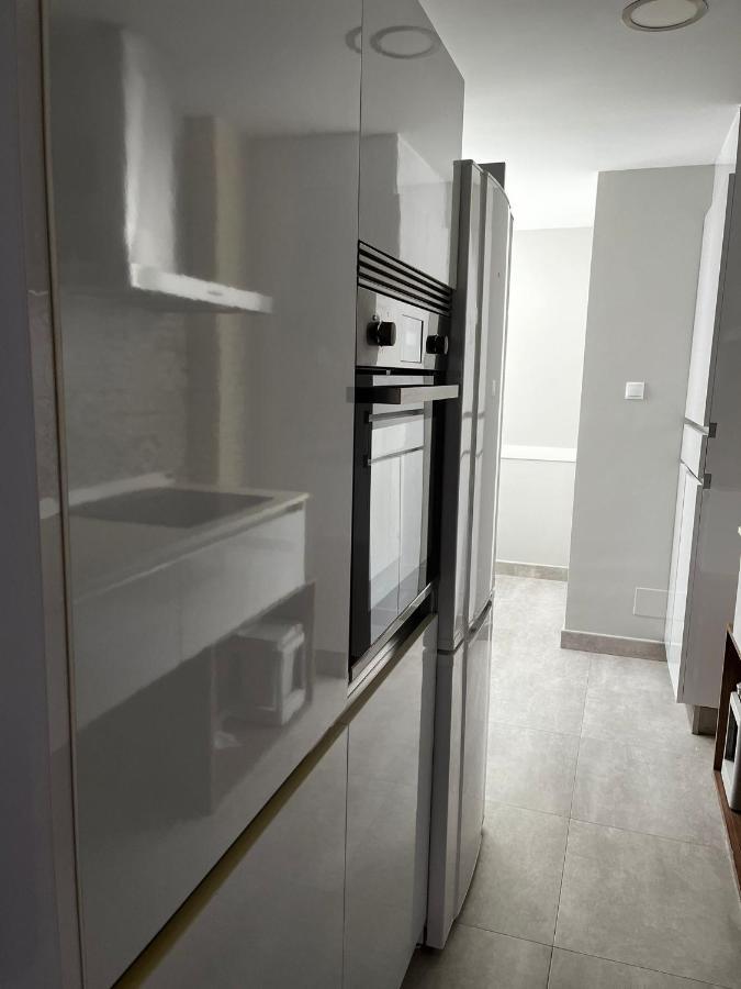 Apartment Estupendo En Estacion-centro, Wifi, Agua Por Osmosis Cartagena