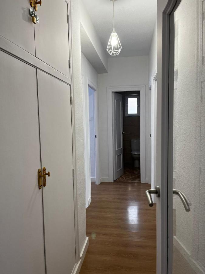 Apartment Estupendo En Estacion-centro, Wifi, Agua Por Osmosis Cartagena